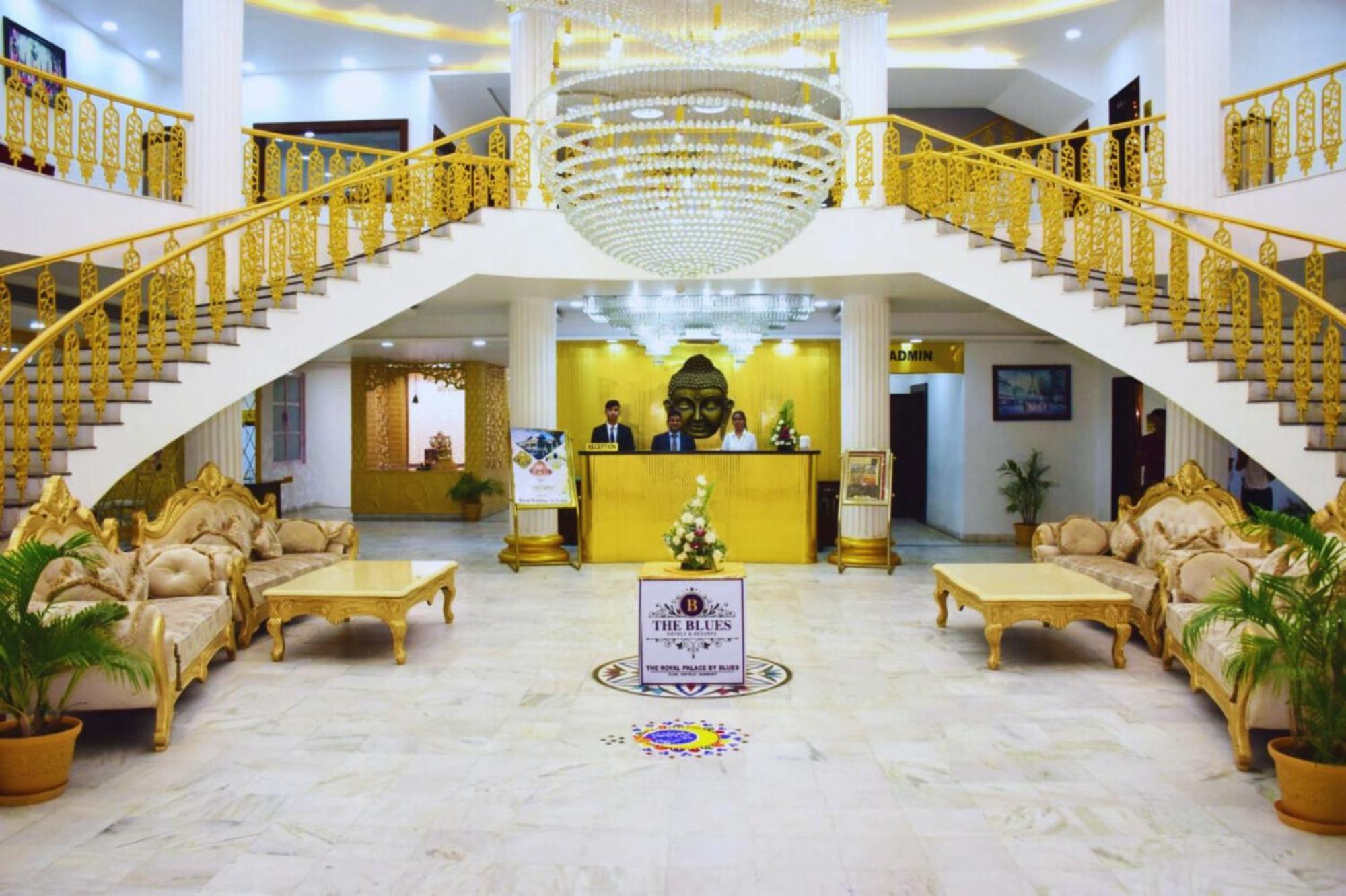 The Royal Palace Dewas Exterior photo